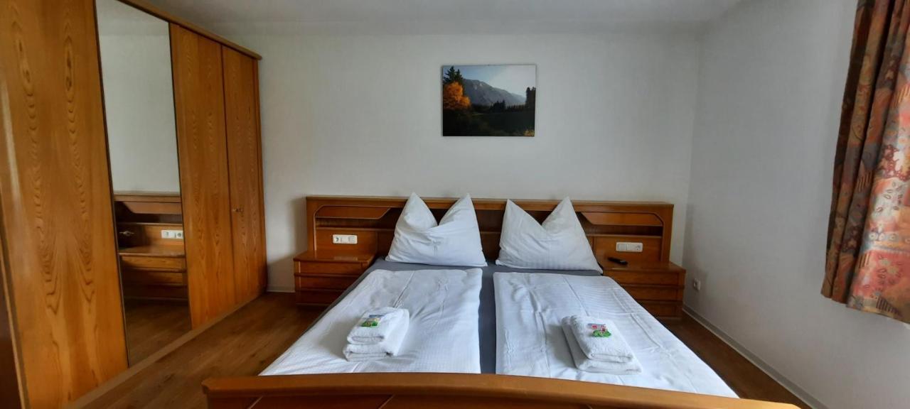 Zlemer - Gebirgsblick Tauplitz Buitenkant foto